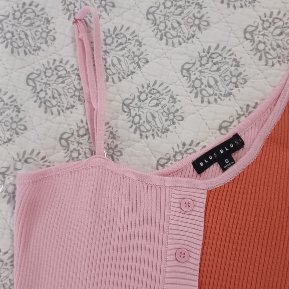 Blue Blush nwot cropped ribbed one shoulder sweater. - Picture 5 of 9